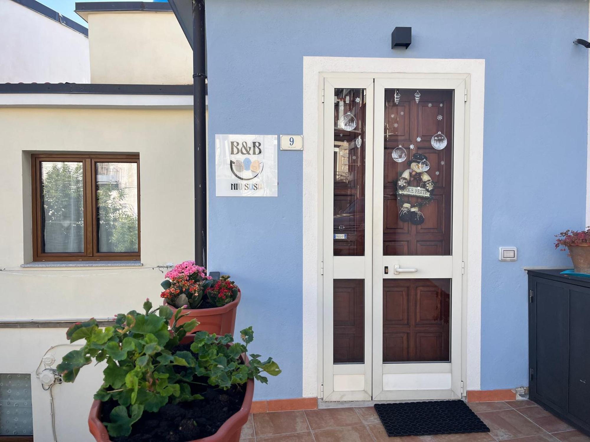 B&B Niu Susu Lanusei Bagian luar foto
