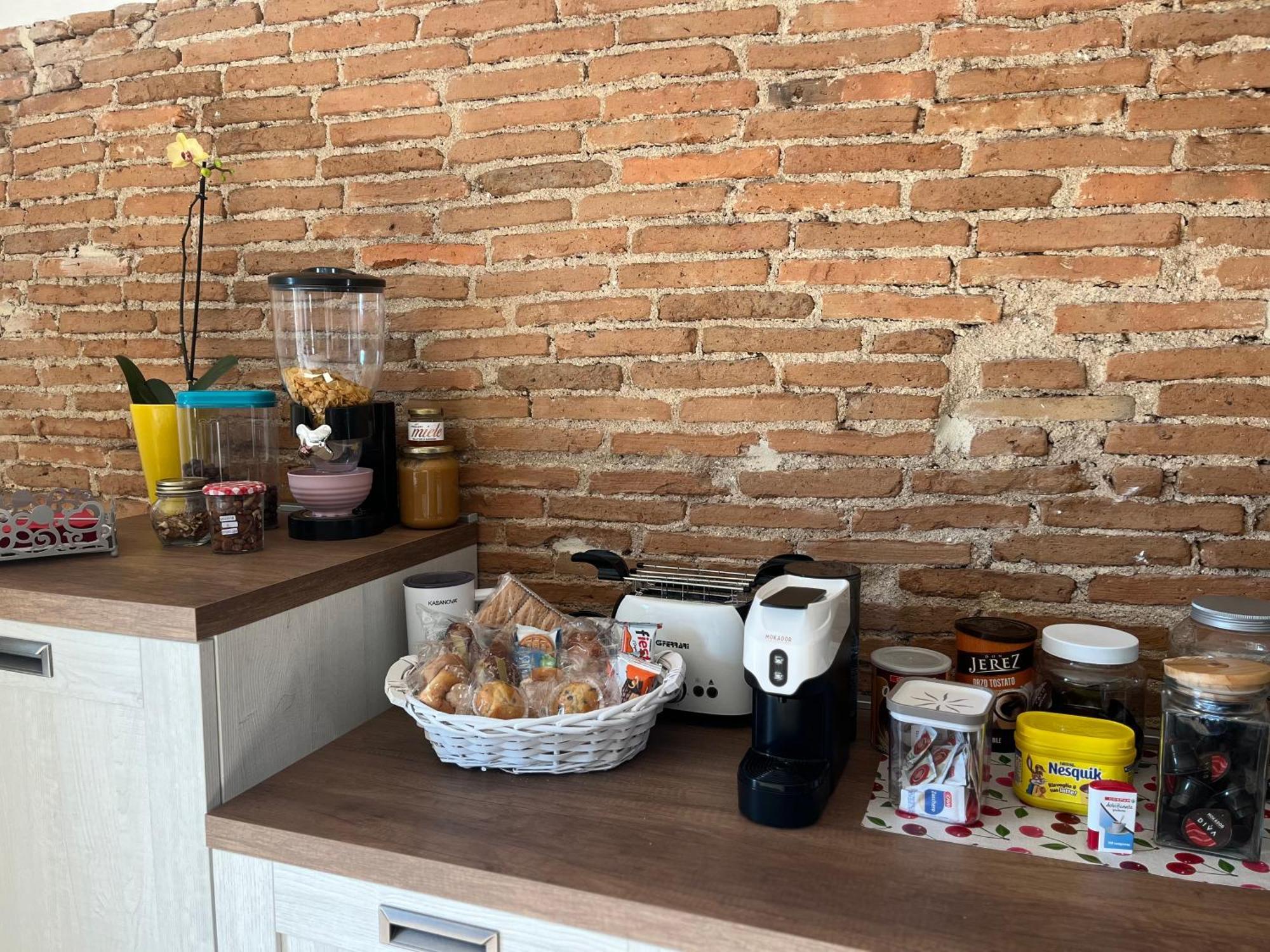 B&B Niu Susu Lanusei Bagian luar foto